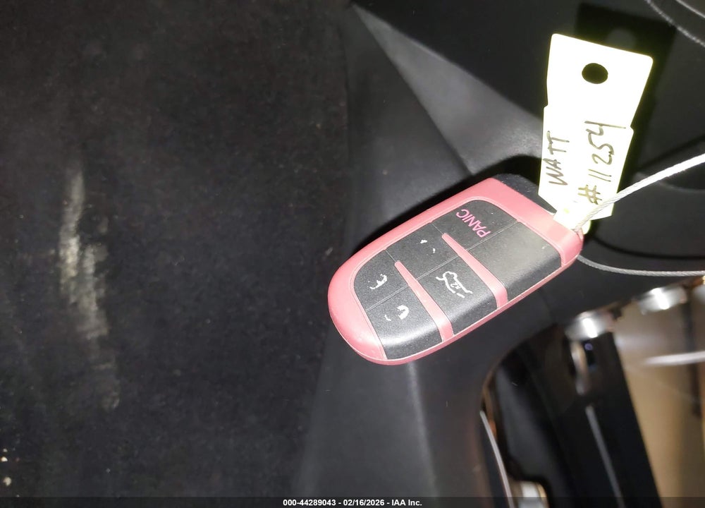 2019 CHRYSLER 300 LIMITED AWD VIN: 2C3CCAKG0KH586612