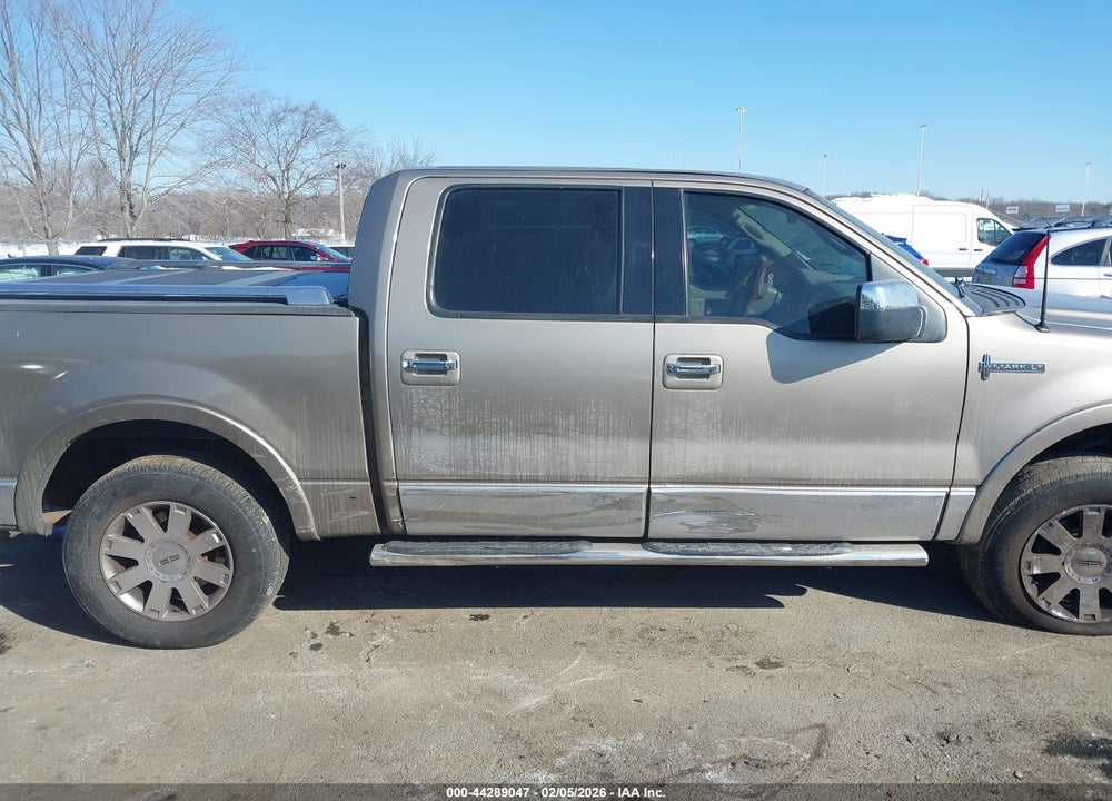 2006 LINCOLN MARK LT VIN: 5LTPW18526FJ02969