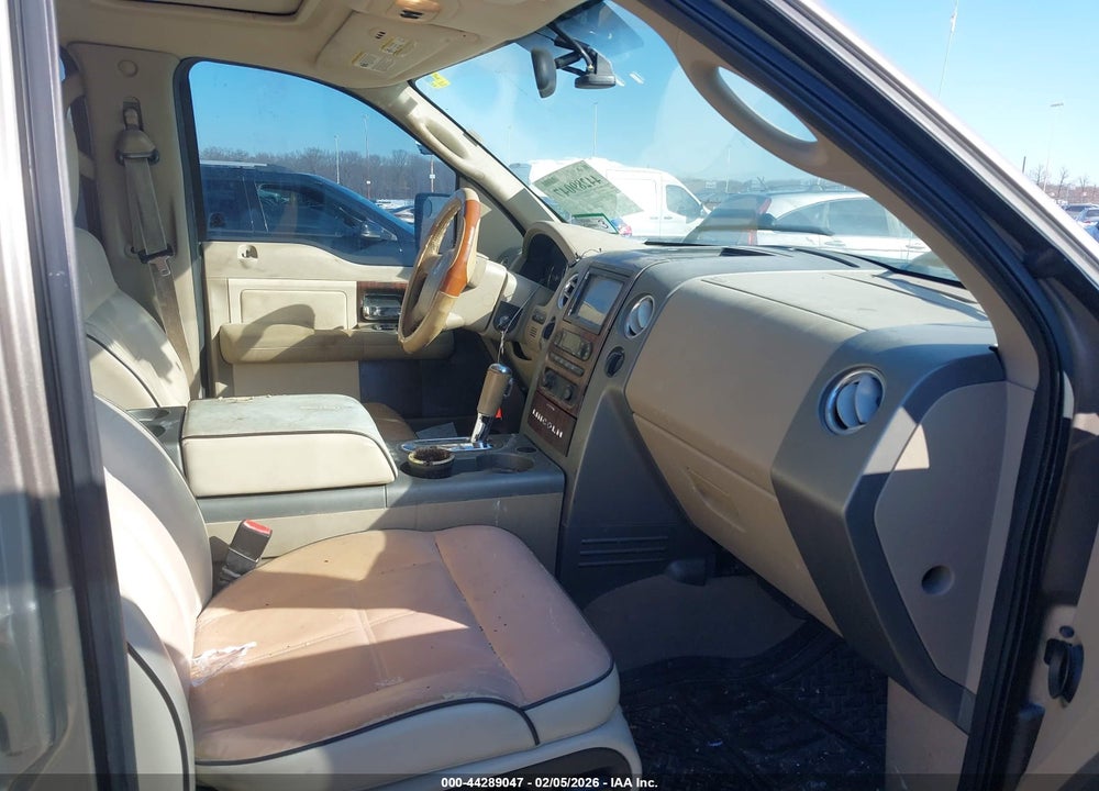 2006 LINCOLN MARK LT VIN: 5LTPW18526FJ02969