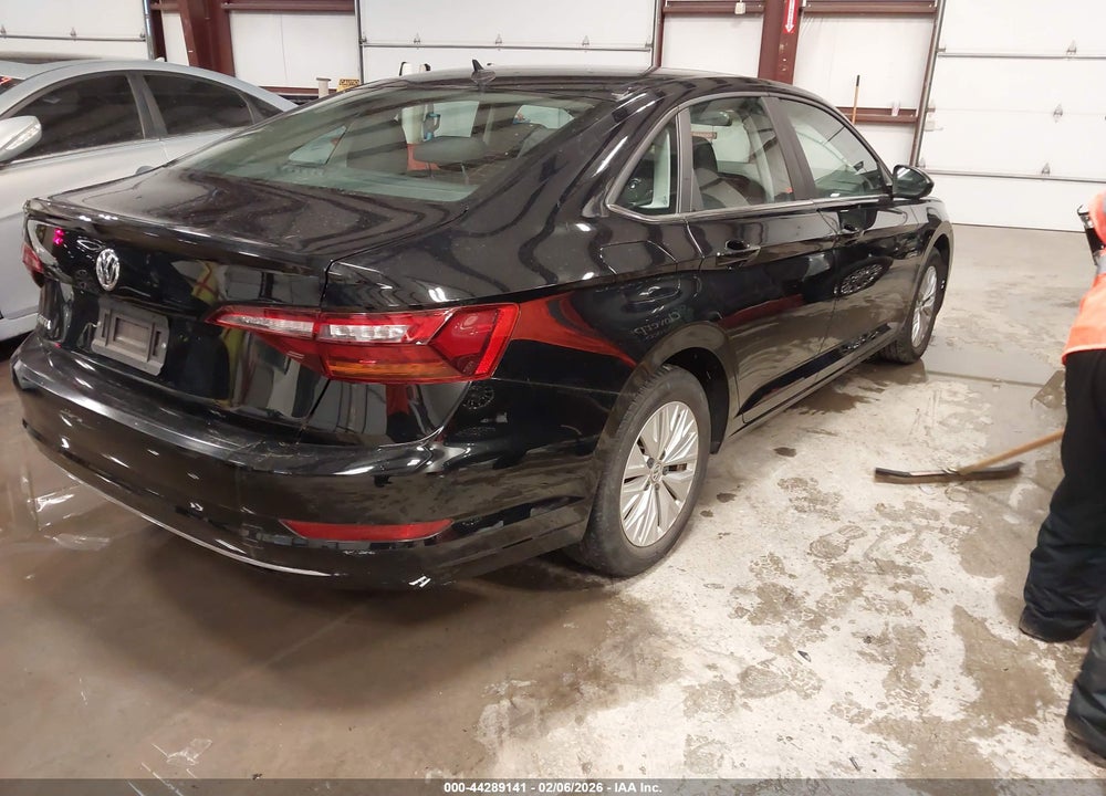2019 VOLKSWAGEN JETTA 1.4T R-LINE/1.4T S/1.4T SE VIN: 3VWC57BU1KM274487