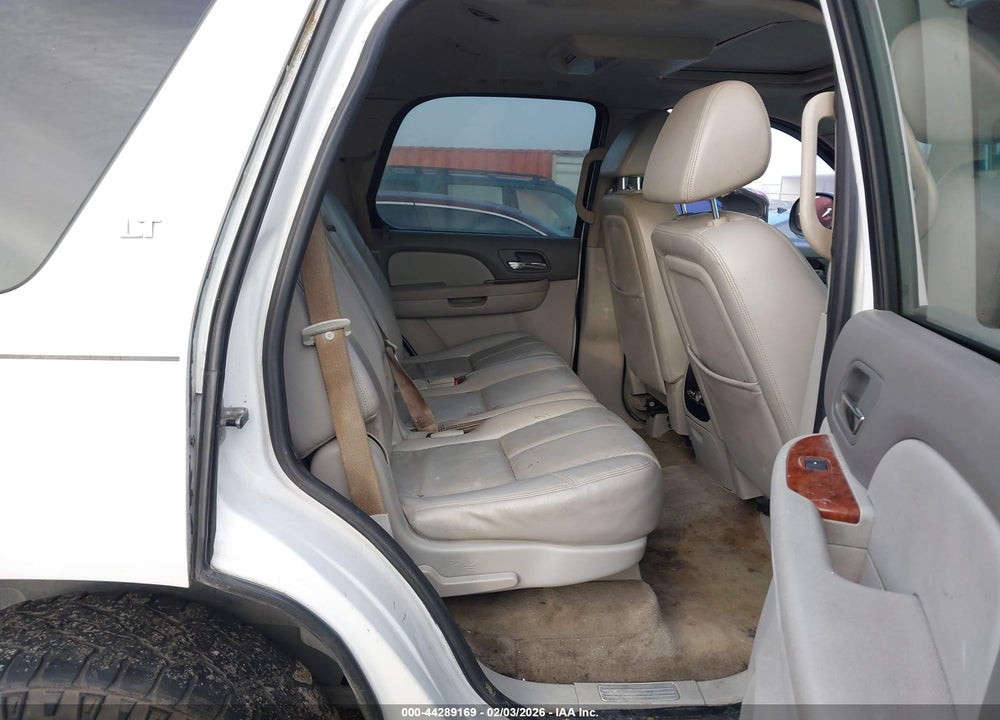 2008 CHEVROLET TAHOE LT VIN: 1GNFC13068R116143
