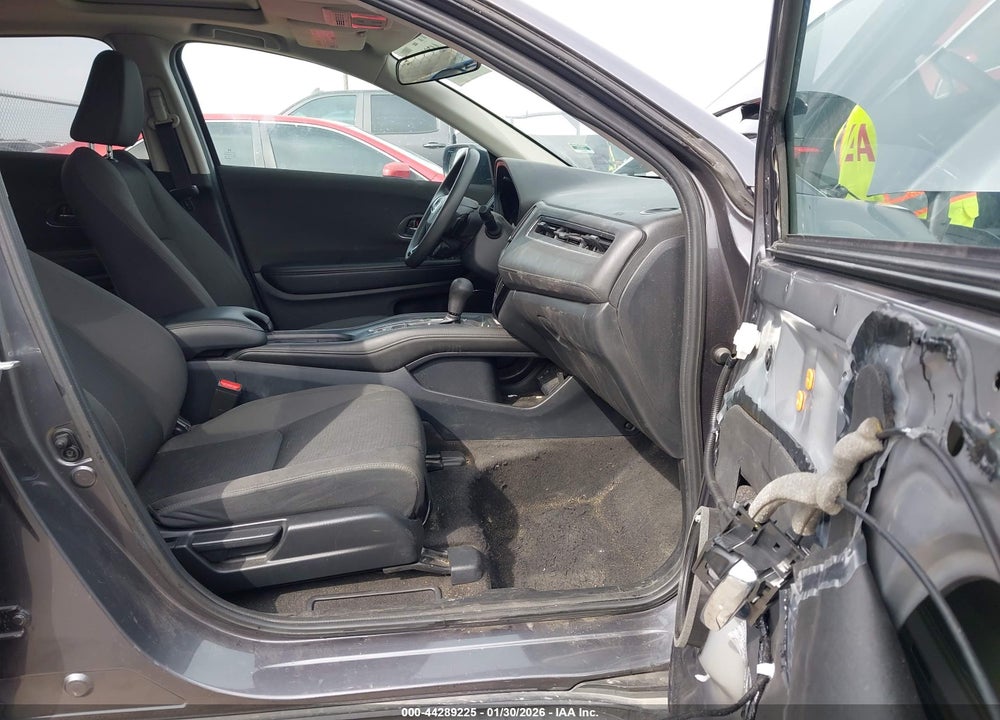 2022 HONDA HR-V 2WD EX VIN: 3CZRU5H57NM739373