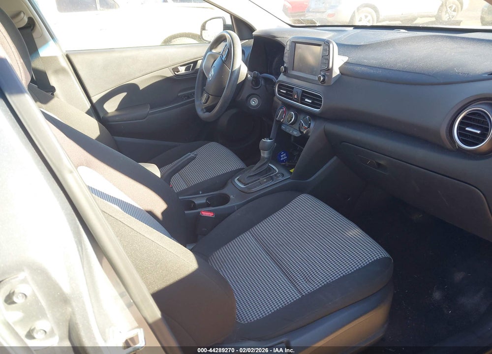 2021 HYUNDAI KONA SE VIN: KM8K1CAA1MU666468