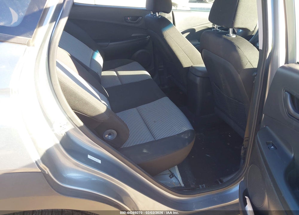 2021 HYUNDAI KONA SE VIN: KM8K1CAA1MU666468