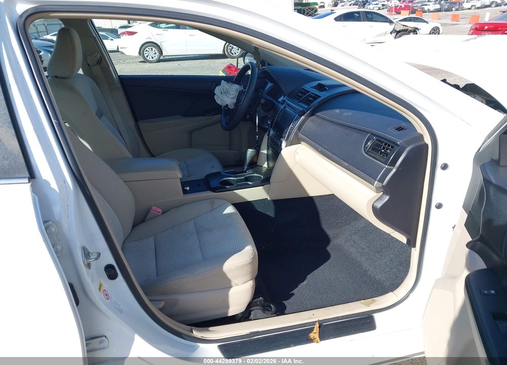 2014 TOYOTA CAMRY LE VIN: 4T1BF1FK1EU348679