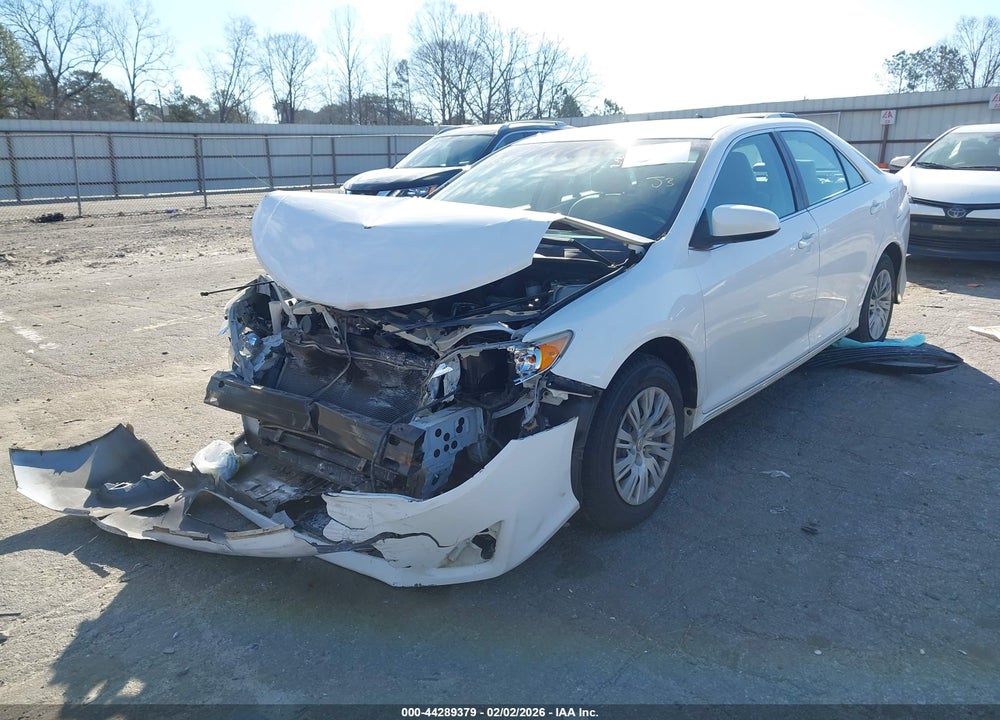 2014 TOYOTA CAMRY LE VIN: 4T1BF1FK1EU348679