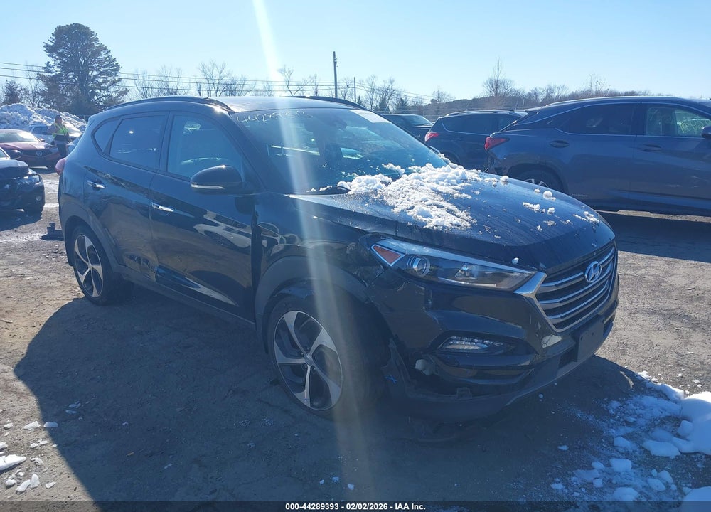 2016 HYUNDAI TUCSON LIMITED VIN: KM8J3CA20GU162836