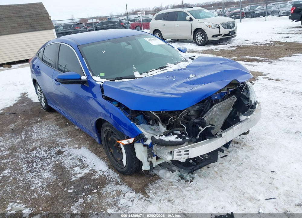 2018 HONDA CIVIC LX VIN: 19XFC2E53JE030393