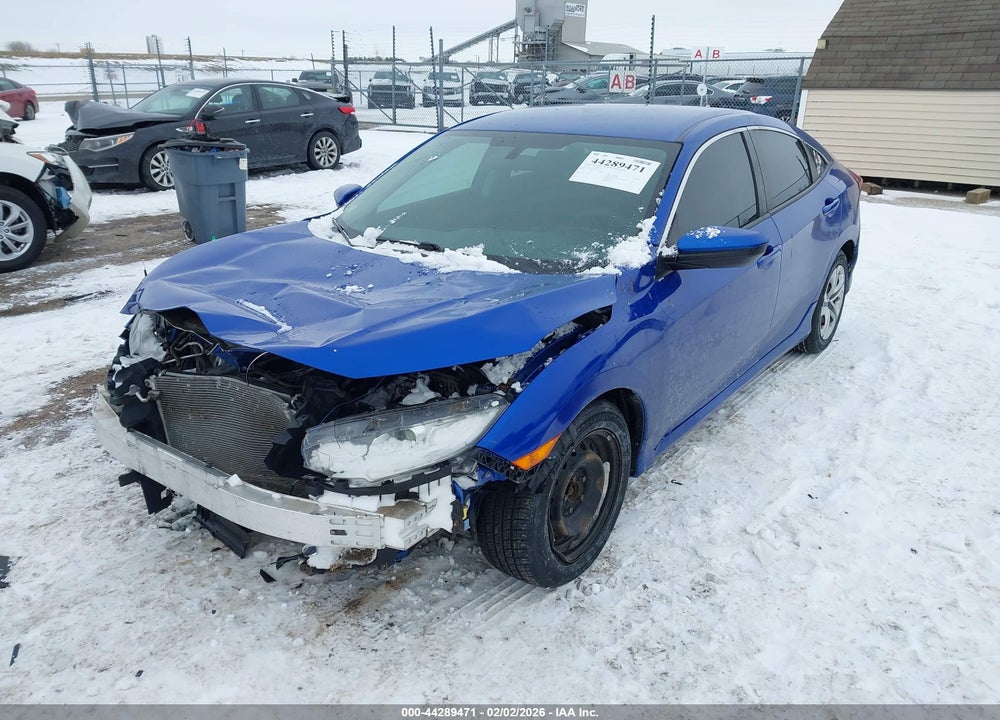 2018 HONDA CIVIC LX VIN: 19XFC2E53JE030393