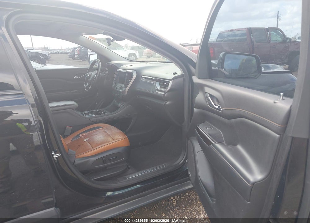 2020 GMC ACADIA AWD AT4 VIN: 1GKKNLLS8LZ150189