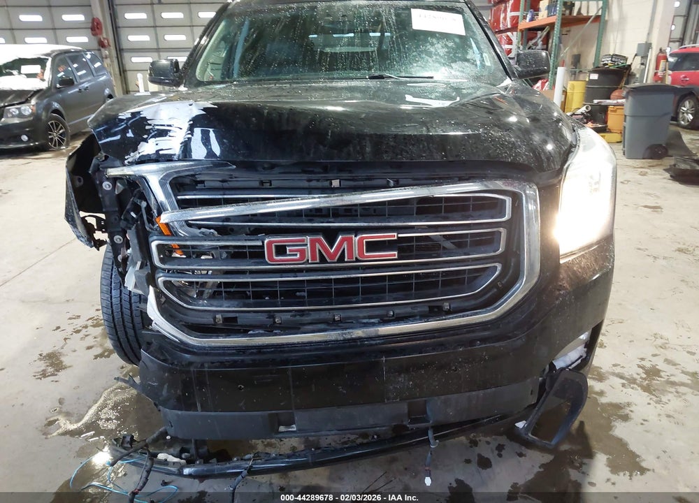 2015 GMC YUKON XL 1500 SLT VIN: 1GKS2HKC5FR273436