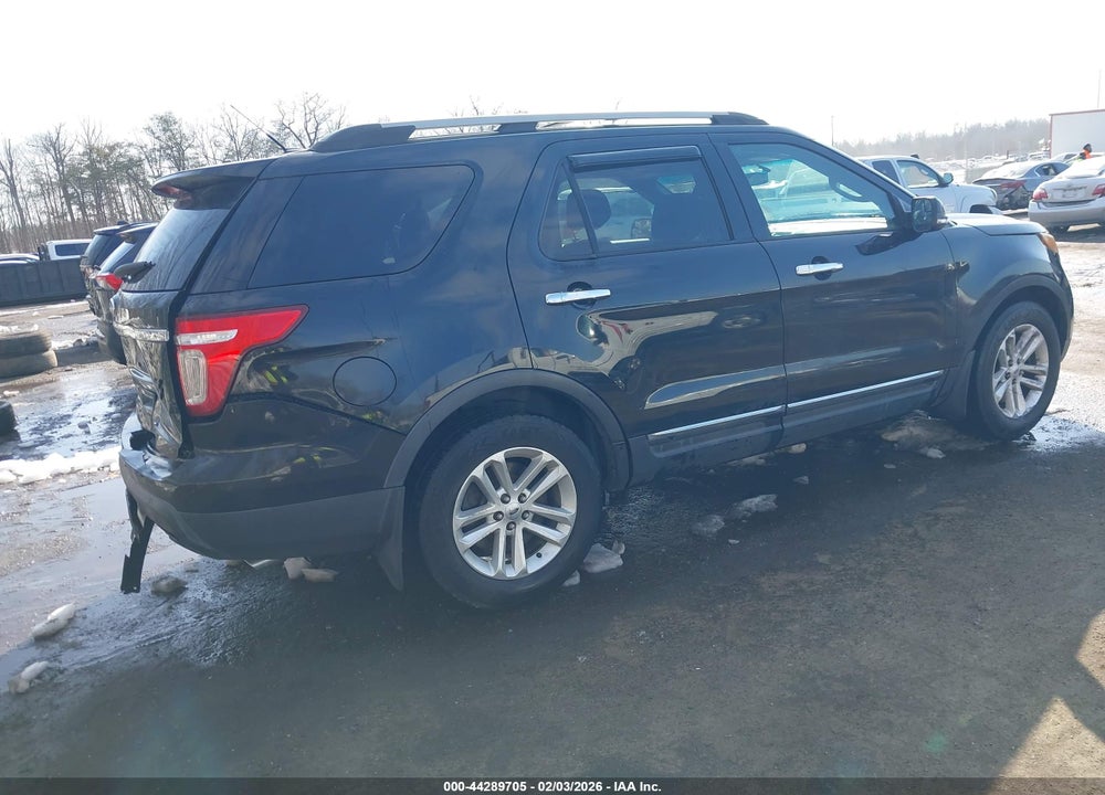 2014 FORD EXPLORER XLT VIN: 1FM5K7D8XEGC28218