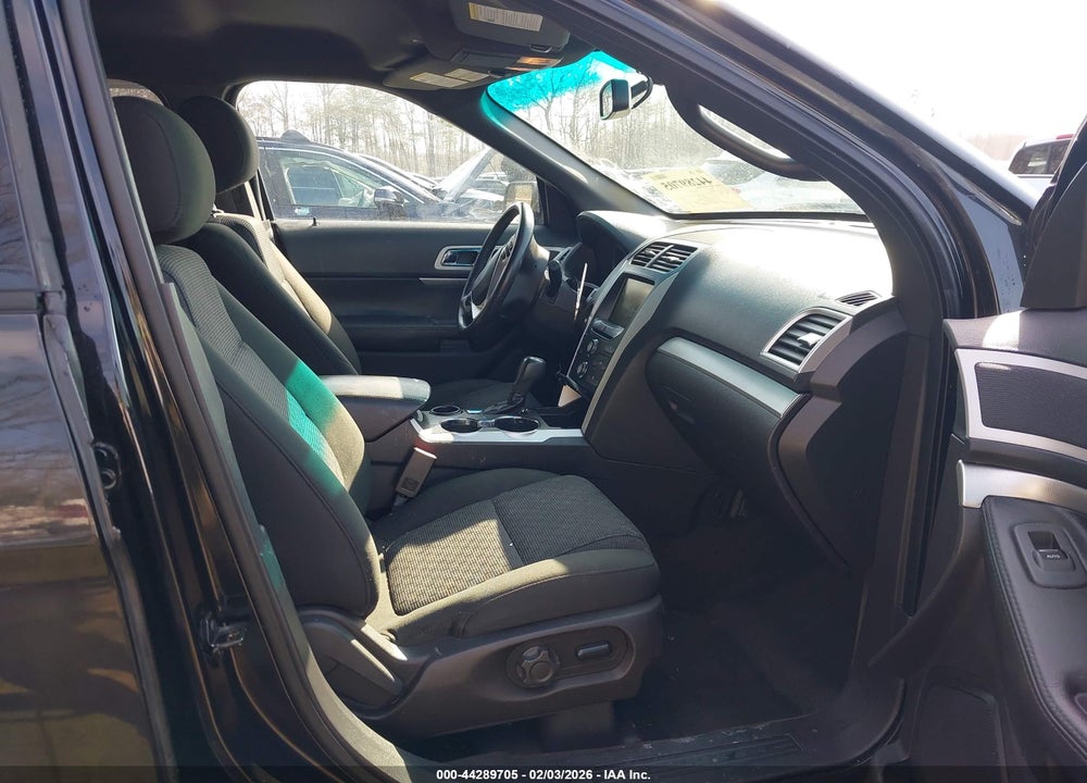 2014 FORD EXPLORER XLT VIN: 1FM5K7D8XEGC28218