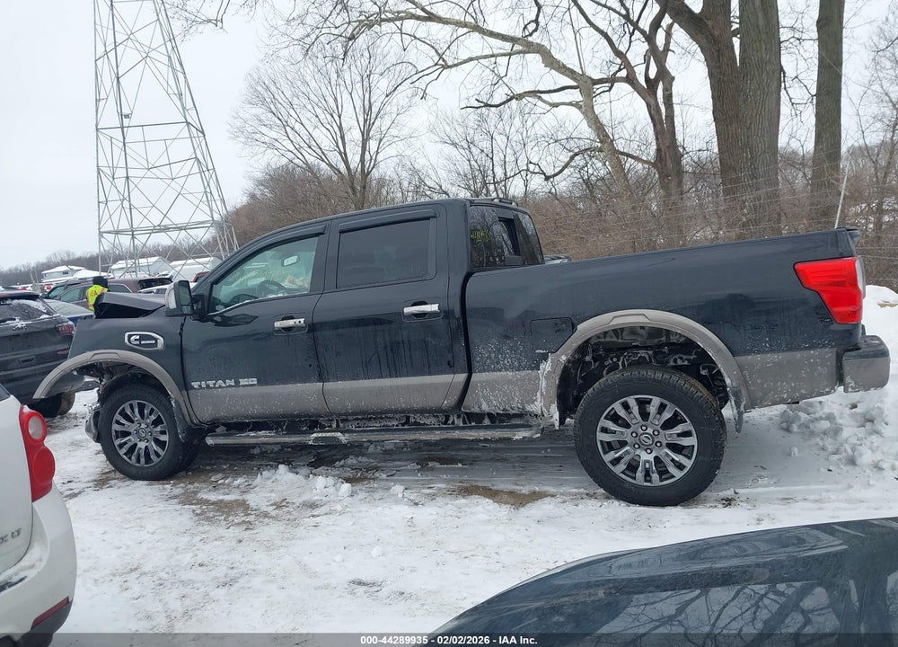 2016 NISSAN TITAN XD PLATINUM RESERVE DIESEL VIN: 1N6BA1F4XGN509884
