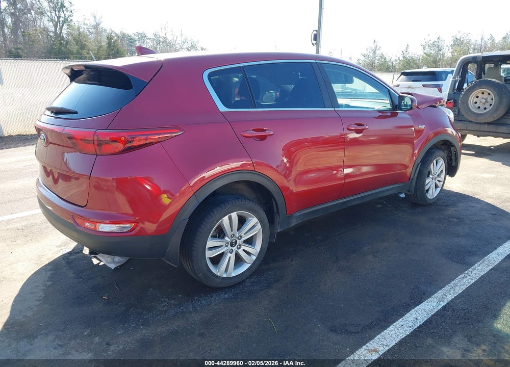 2017 KIA SPORTAGE LX VIN: KNDPMCAC2H7243342