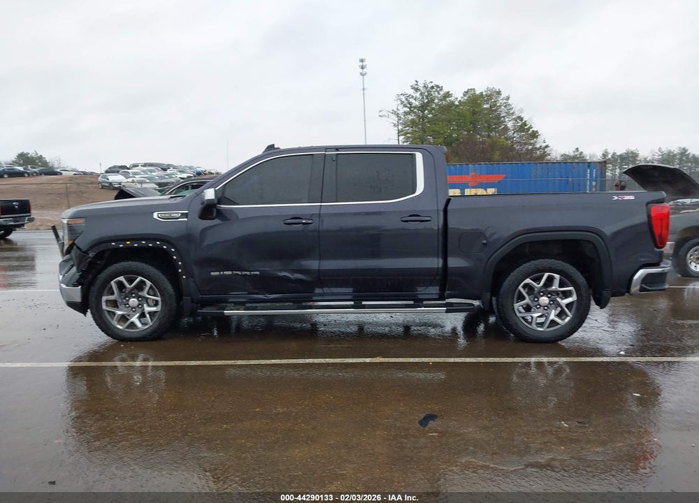 2024 GMC SIERRA 1500 4WD  SHORT BOX SLE VIN: 3GTUUBED1RG370007
