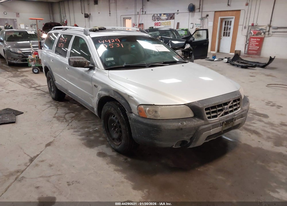 2006 VOLVO XC70 2.5T/ OCEAN RACE EDITION VIN: YV4SZ592061221372