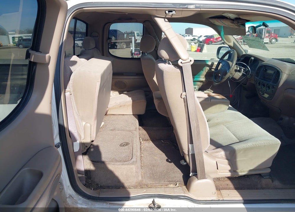 2002 TOYOTA TUNDRA SR5 V8 VIN: 5TBBT44112S311732