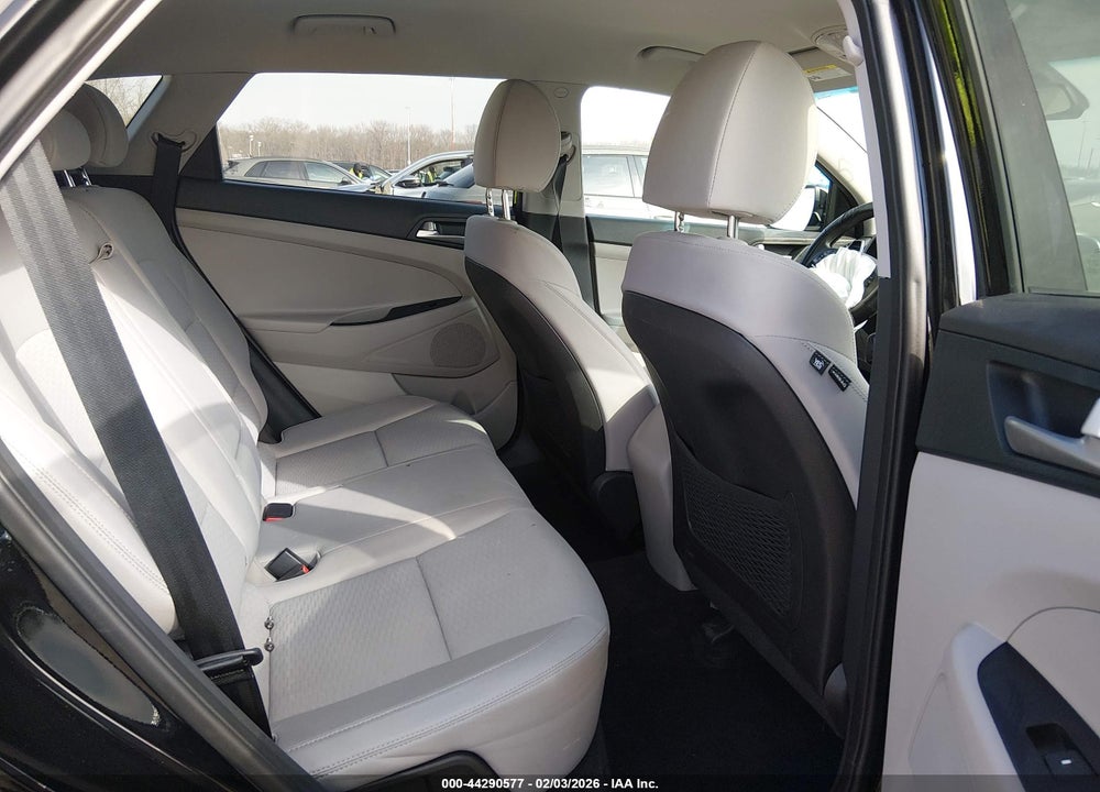 2021 HYUNDAI TUCSON VALUE VIN: KM8J3CA43MU374370