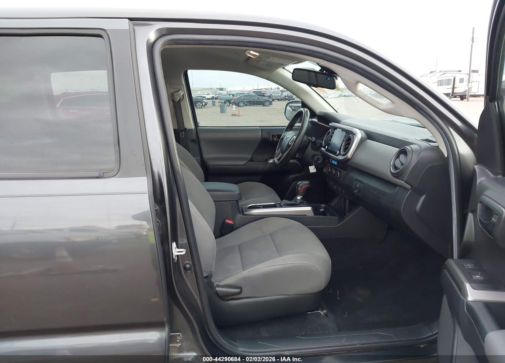 2022 TOYOTA TACOMA SR5 V6 VIN: 3TMAZ5CNXNM195351