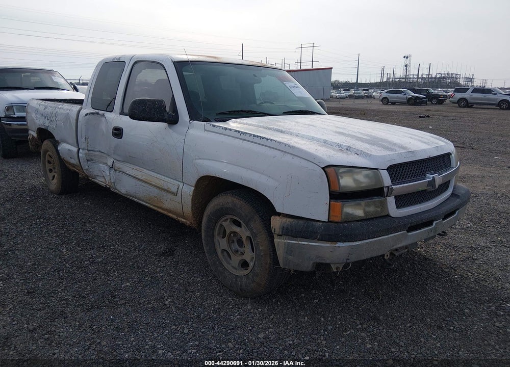 2004 CHEVROLET SILVERADO 1500 LS VIN: 2GCEC19VX41180745