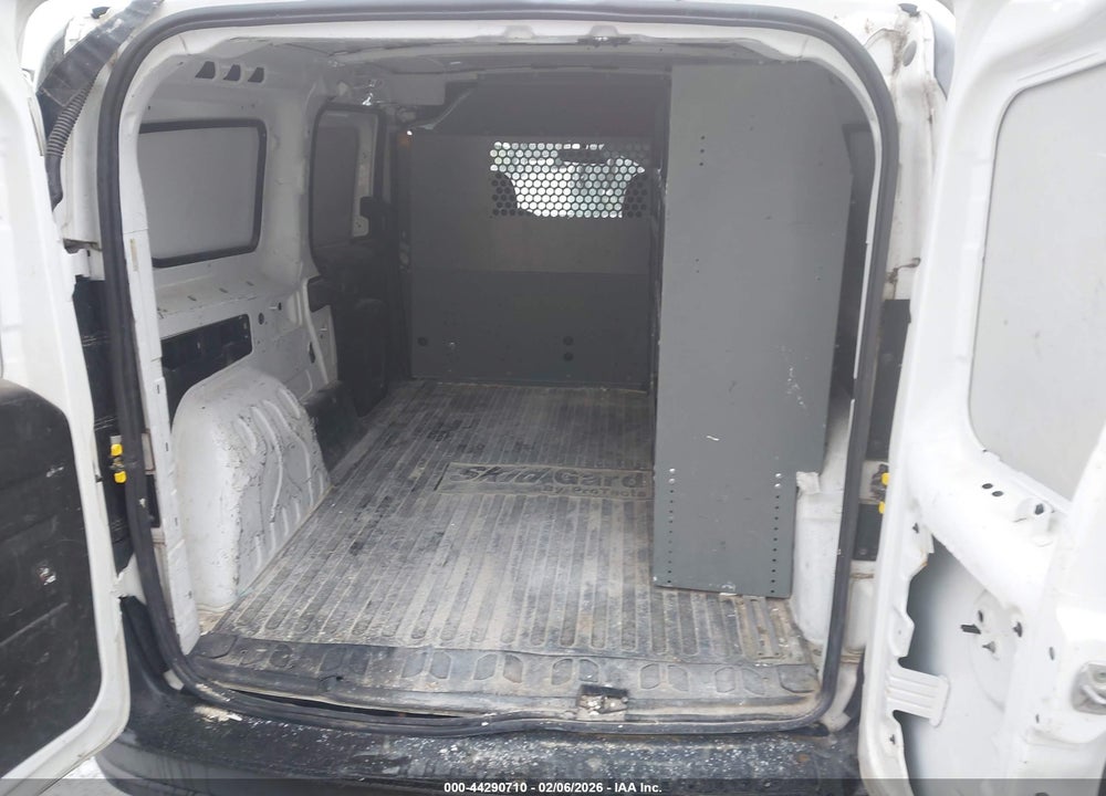 2016 RAM PROMASTER CITY TRADESMAN VIN: ZFBERFAT0G6B08865