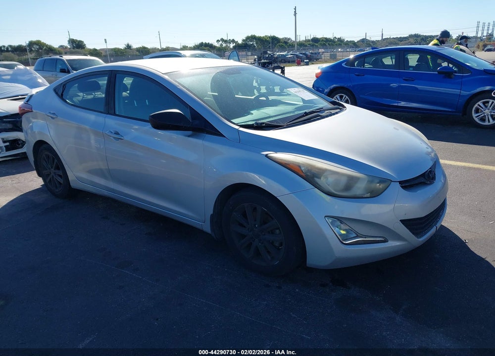 2015 HYUNDAI ELANTRA SE VIN: KMHDH4AE9FU438069
