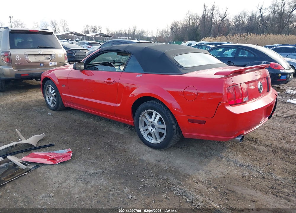 2005 FORD MUSTANG GT VIN: 1ZVFT85H555183868