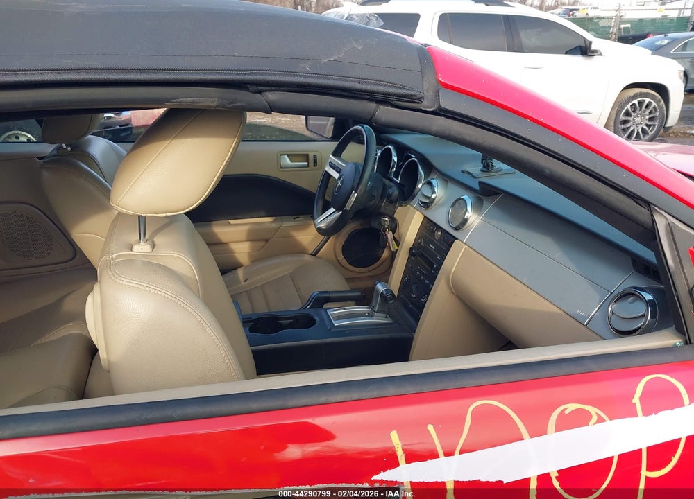 2005 FORD MUSTANG GT VIN: 1ZVFT85H555183868
