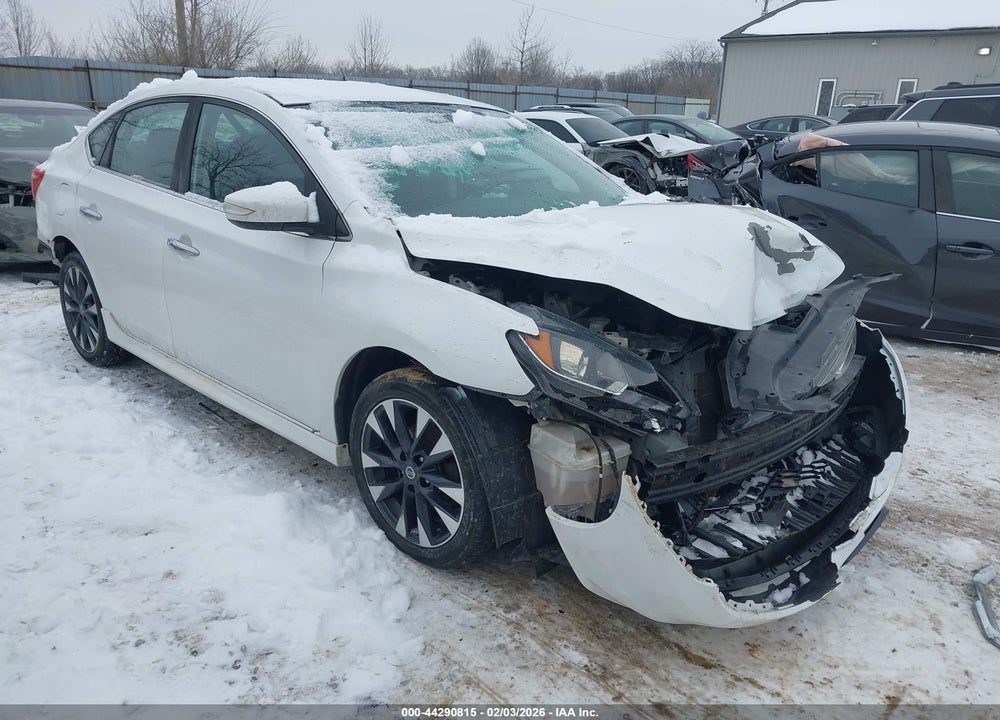 2016 NISSAN SENTRA SR VIN: 3N1AB7AP3GY329958