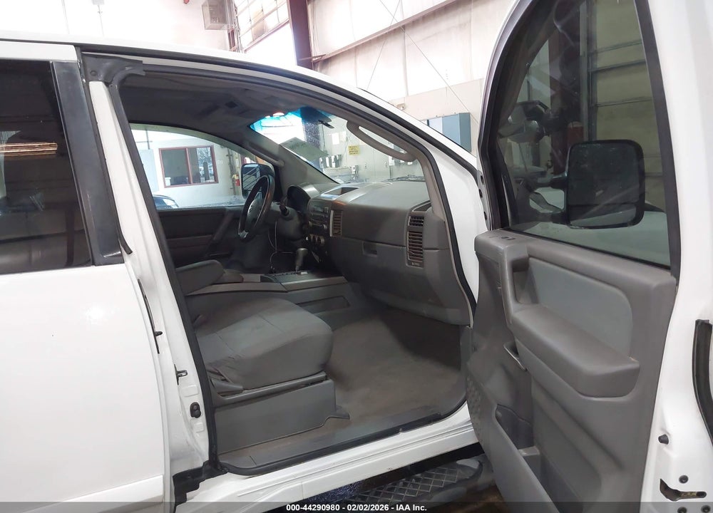 2006 NISSAN TITAN SE VIN: 1N6AA06B96N563406