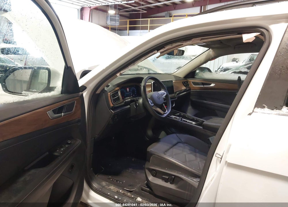 2024 VOLKSWAGEN ATLAS 2.0T SE W/TECHNOLOGY VIN: 1V2KR2CA2RC560160
