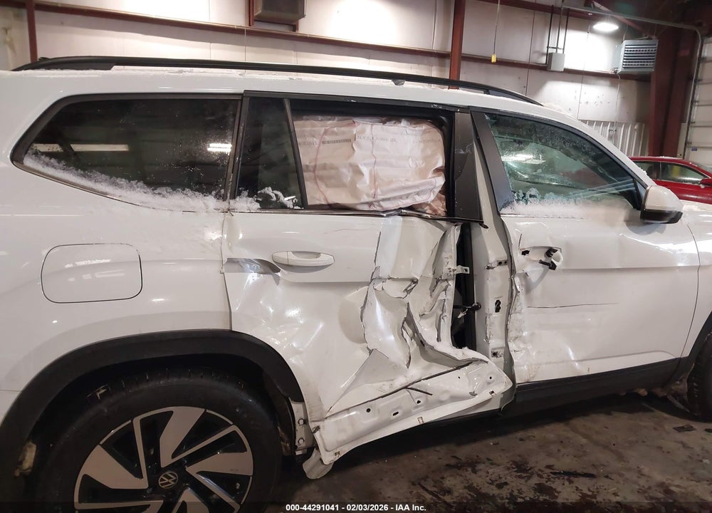 2024 VOLKSWAGEN ATLAS 2.0T SE W/TECHNOLOGY VIN: 1V2KR2CA2RC560160