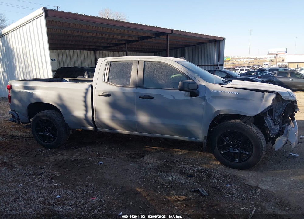 2024 CHEVROLET SILVERADO 1500 2WD  STANDARD BED CUSTOM VIN: 1GCRABEK3RZ393396
