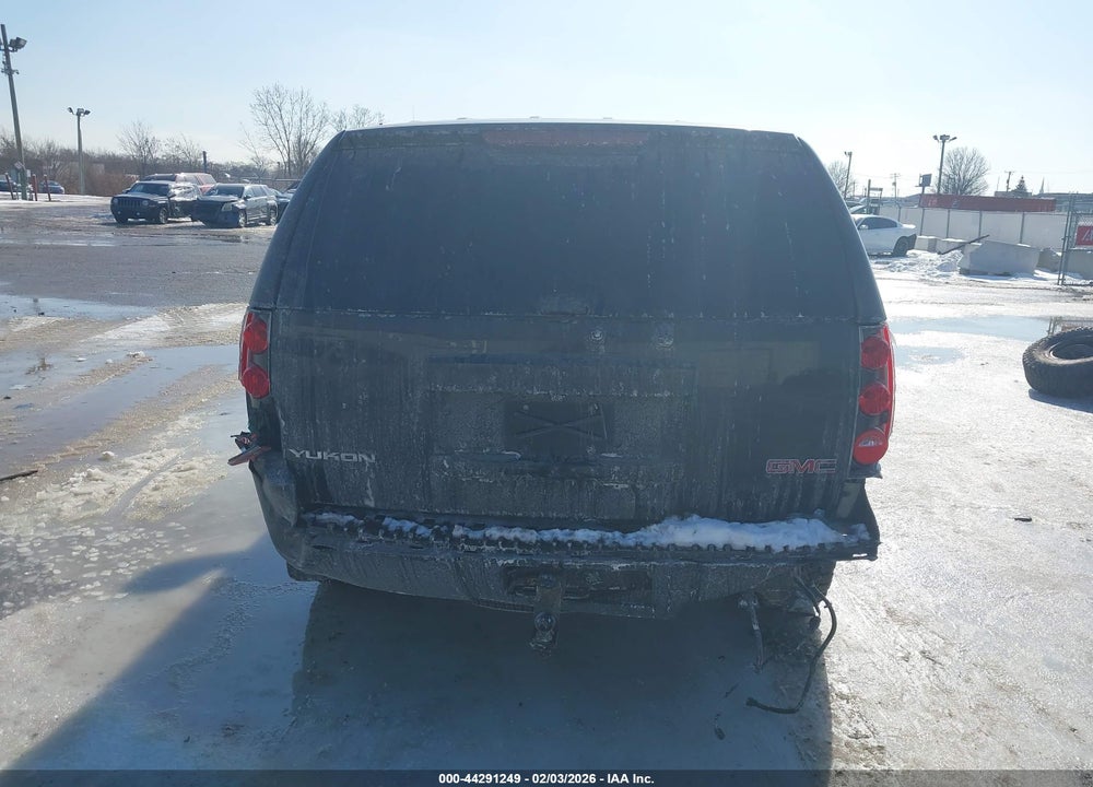 2013 GMC YUKON DENALI VIN: 1GKS2EEF8DR226774