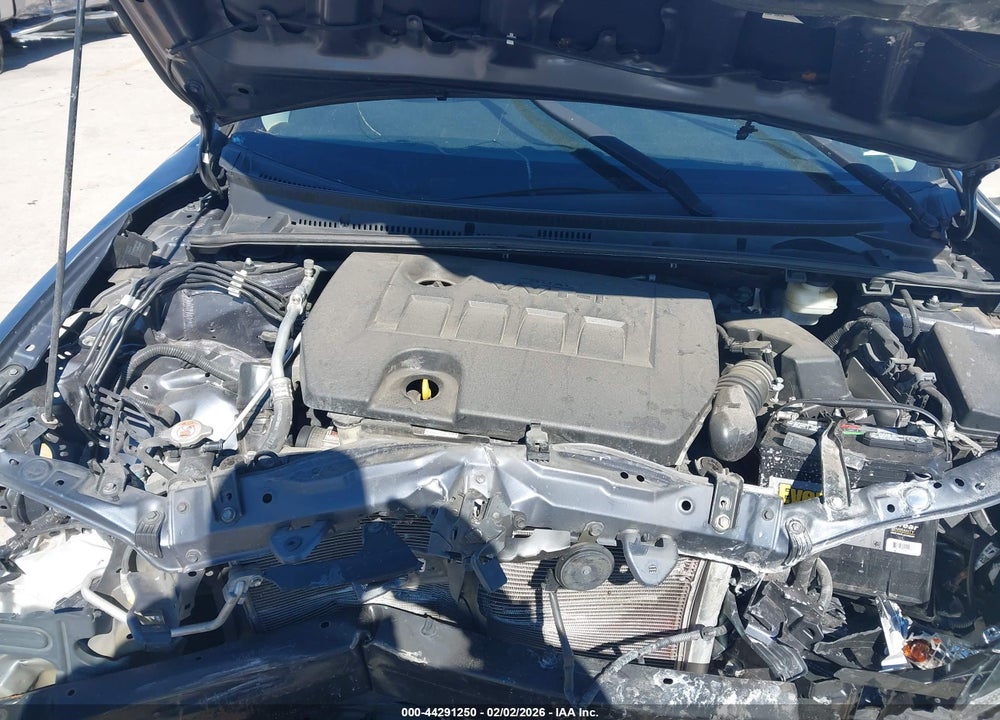 2019 TOYOTA COROLLA LE VIN: 5YFBURHE5KP944399
