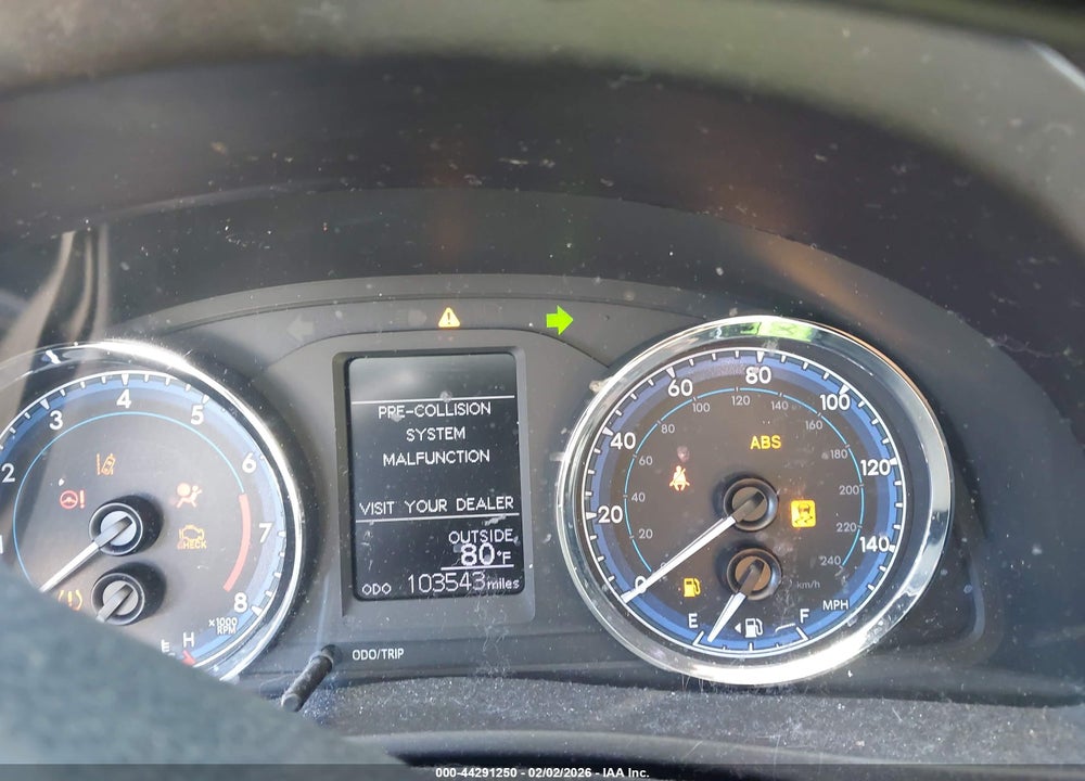 2019 TOYOTA COROLLA LE VIN: 5YFBURHE5KP944399