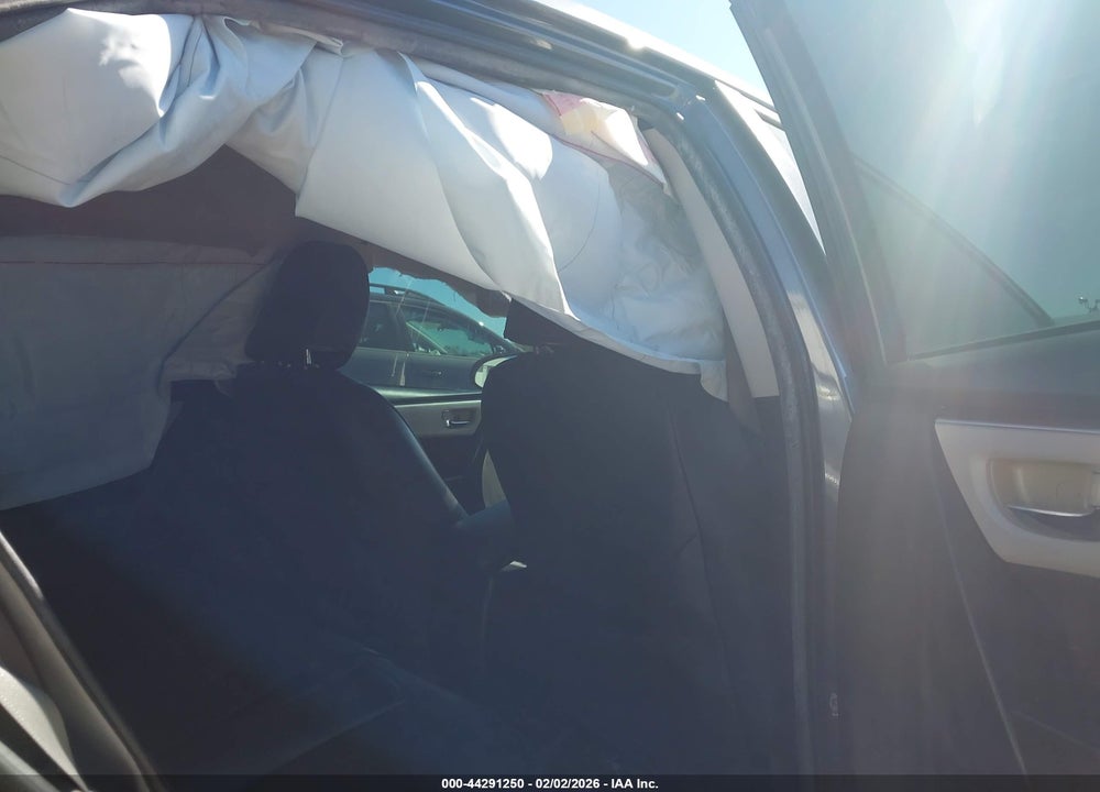 2019 TOYOTA COROLLA LE VIN: 5YFBURHE5KP944399