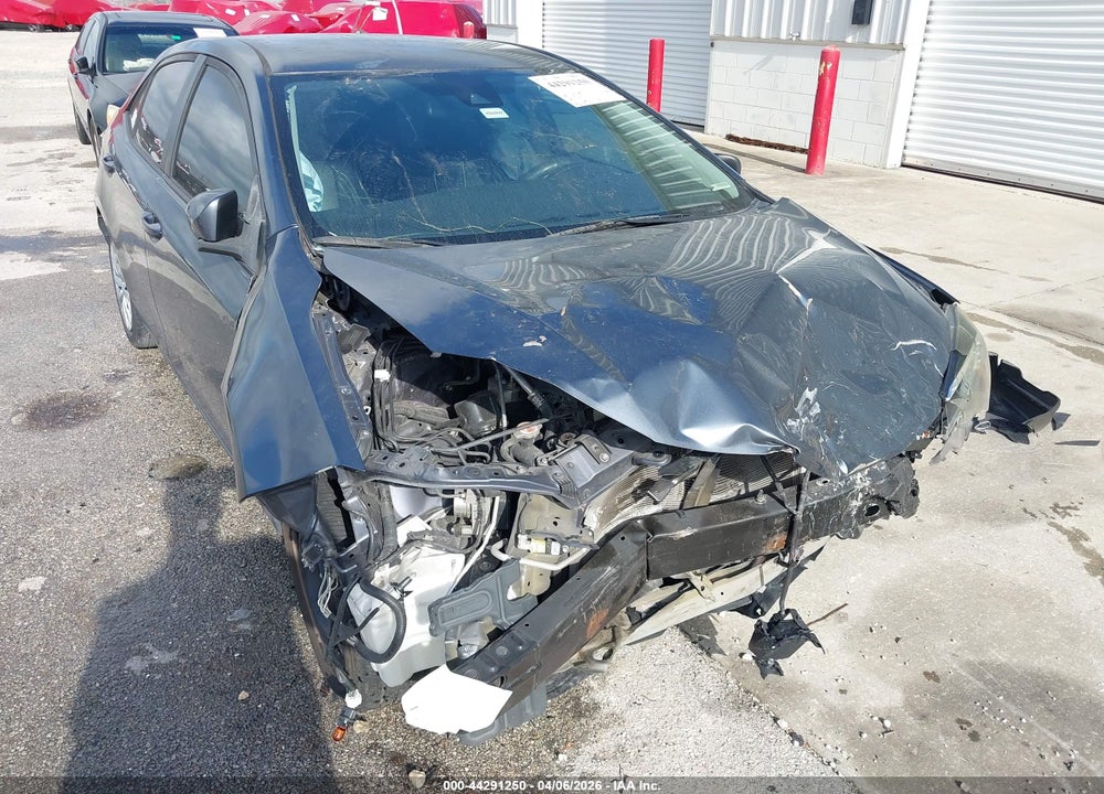 2019 TOYOTA COROLLA LE VIN: 5YFBURHE5KP944399