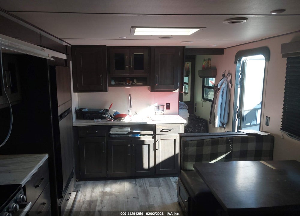 2022 GRAND DESIGN TRANSCEND TRAVEL TRAILER VIN: 573TT3220N8823808