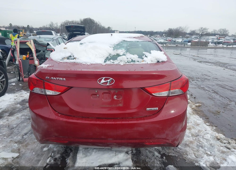 2013 HYUNDAI ELANTRA LIMITED VIN: KMHDH4AE0DU864827