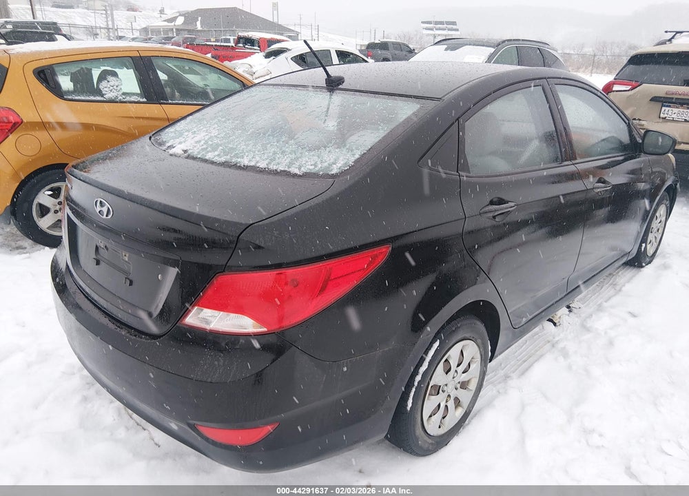 2016 HYUNDAI ACCENT SE VIN: KMHCT4AE2GU015300