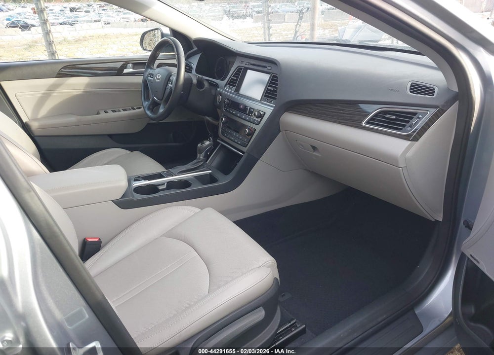 2015 HYUNDAI SONATA ECO VIN: 5NPE24AA9FH115626