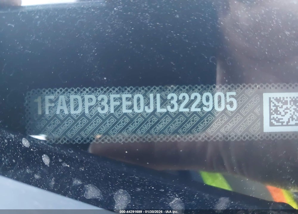 2018 FORD FOCUS SE VIN: 1FADP3FE0JL322905