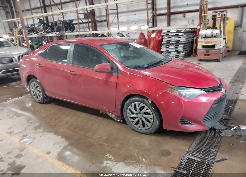 2018 TOYOTA COROLLA LE VIN: 2T1BURHE6JC983940