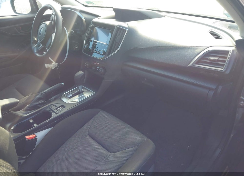 2018 SUBARU IMPREZA 2.0I PREMIUM VIN: 4S3GKAD63J3615820