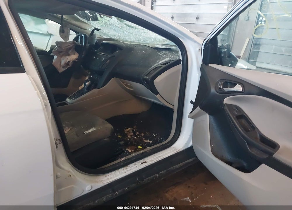 2015 FORD FOCUS SE VIN: 1FADP3F2XFL343967