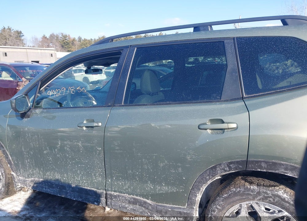 2021 SUBARU FORESTER PREMIUM VIN: JF2SKAJC2MH530707
