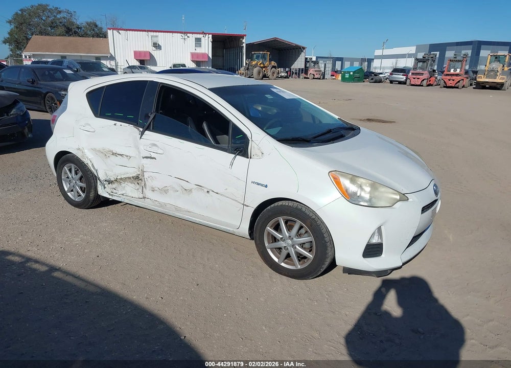 2012 TOYOTA PRIUS C THREE VIN: JTDKDTB34C1520545