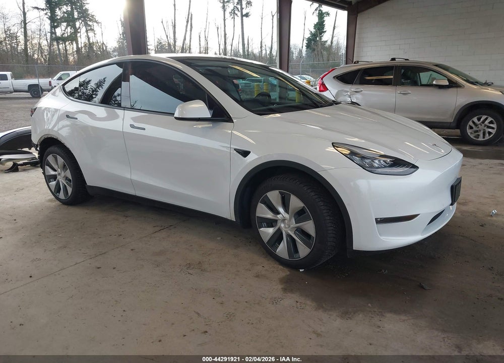 2021 TESLA MODEL Y LONG RANGE DUAL MOTOR ALL-WHEEL DRIVE VIN: 5YJYGDEE0MF261369